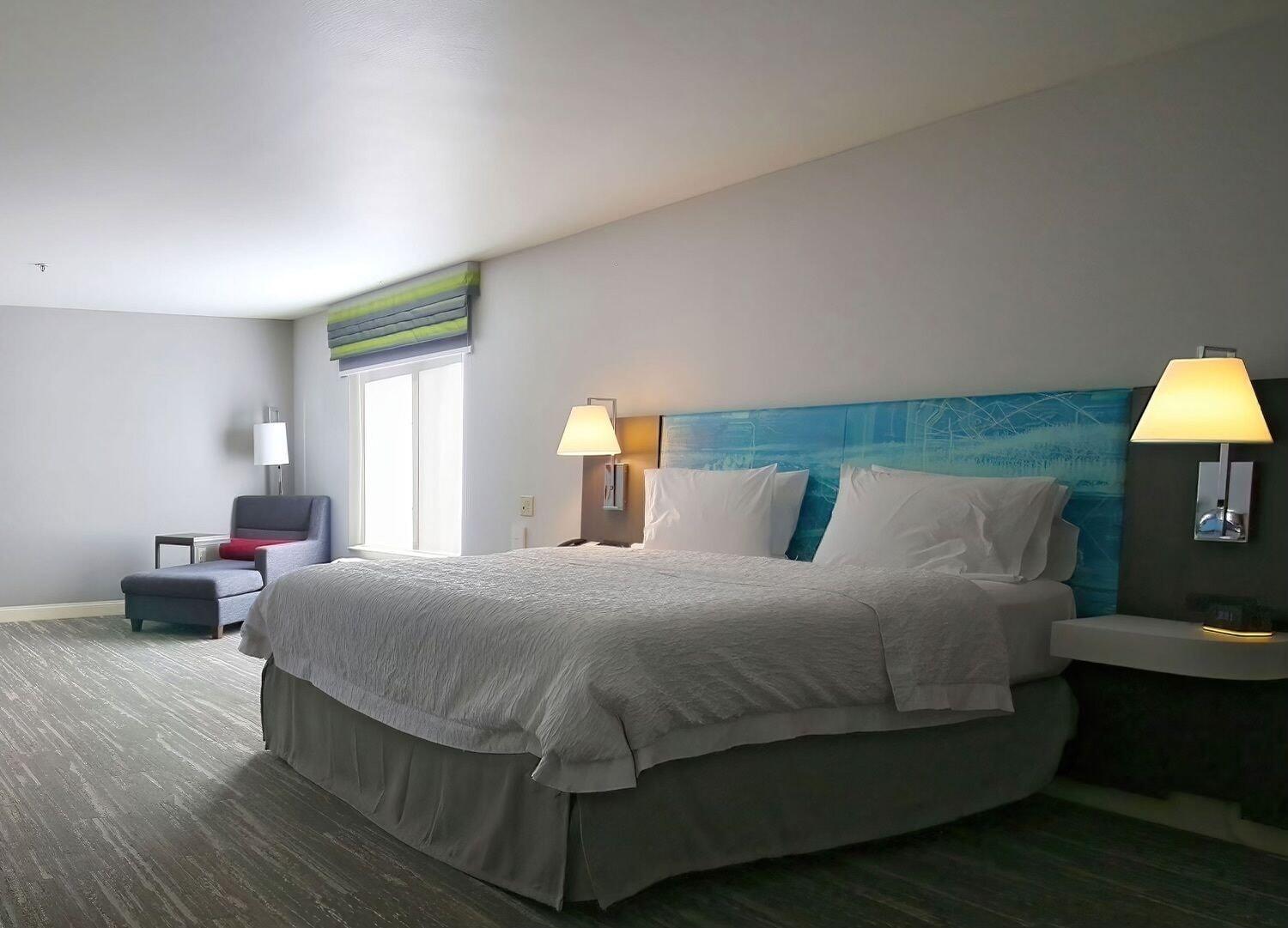 Hampton Inn & Suites Tacoma Ngoại thất bức ảnh