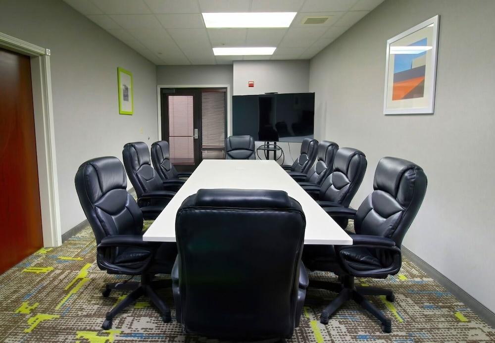 Hampton Inn & Suites Tacoma Ngoại thất bức ảnh